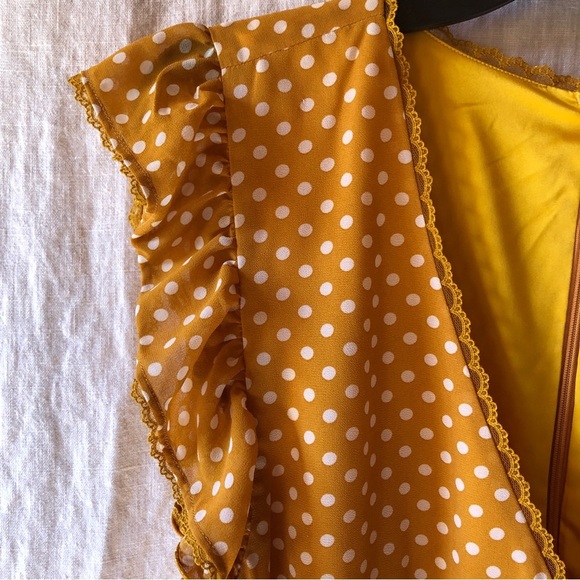 Tularosa Huntington polka dot dress in mustard size M - Picture 3 of 9